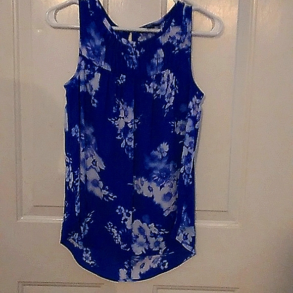 Top - Picture 1 of 3